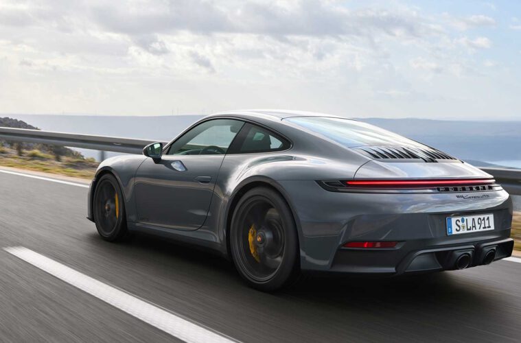 Der neue Porsche 911 Carrera GTS: Innovativer, leichter T-Hybrid mit neu entwickeltem 3,6 Liter Sechszylinder-Boxermotor, elektrischem Abgasturbolader und Elektromaschine